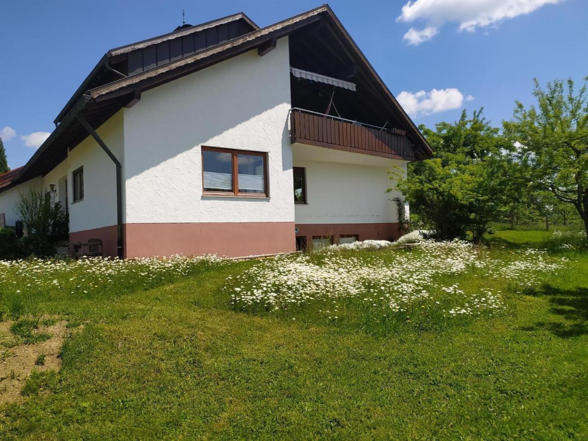 Ferienwohnung Trifts | Einzelbetten | Parkplatz Wangen im Allgäu Exterior photo